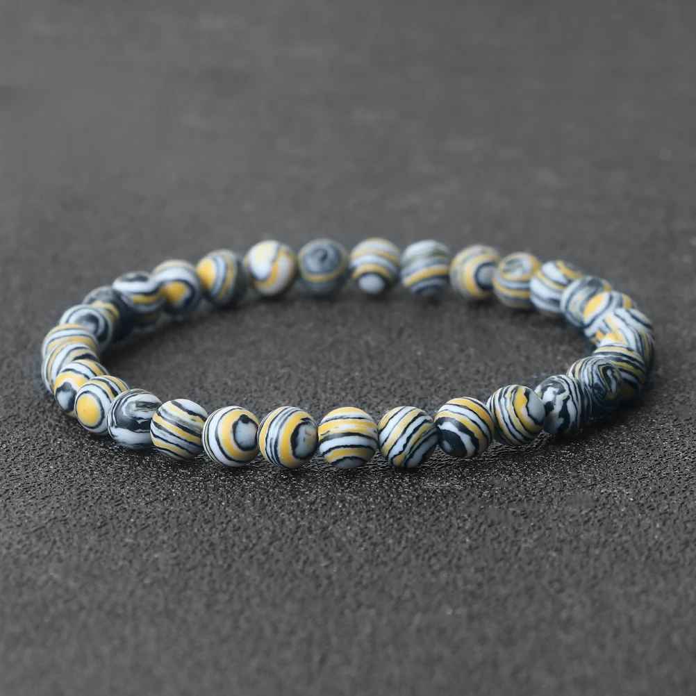 Angela - Symbol für Positivität, Natur und Wachstum