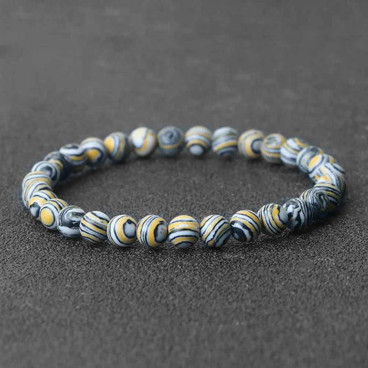 Angela - Symbol für Positivität, Natur und Wachstum